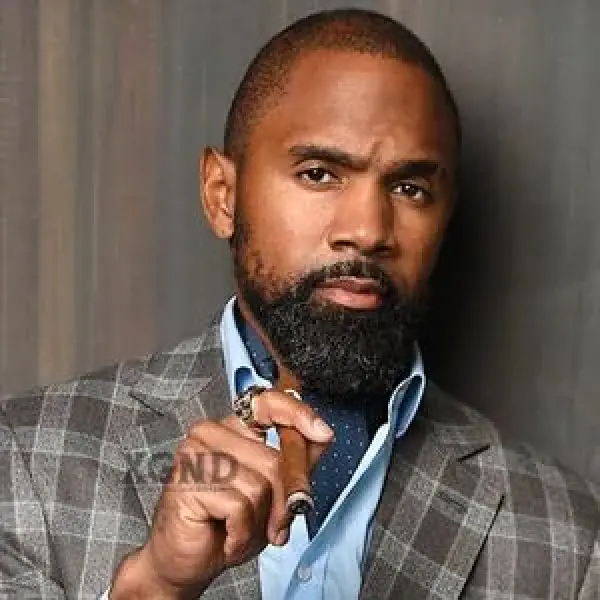 Xì gà yêu thích của tôi: Charles Woodson - Cầu thủ và nhà phân tích bóng đá