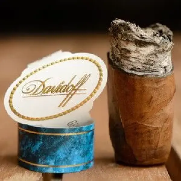 Xì Gà Cao Cấp Davidoff Art Edition 2016 - Bản Kỉ Niệm Ngon Nhất Của Davidoff