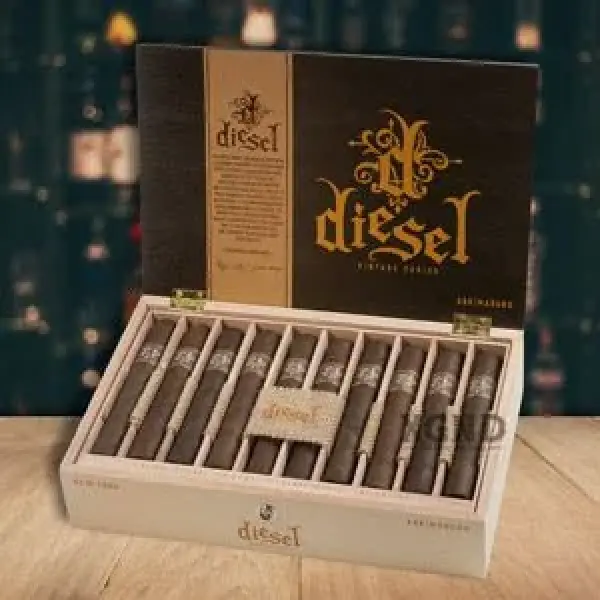 Dòng Xì Gà Diesel Vintage Series Bắt Đầu Được Giao Hàng