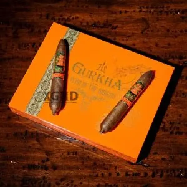 Bộ Sưu Tập Xì Gà Gurkha Year of the Dragon by Oliva Cigar Đặc Biệt Từ Gurkha
