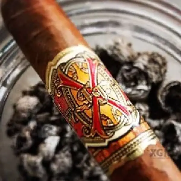 Dòng Xì Gà Cao Cấp Của Hãng Arturo Fuente Đang Được Bán Tại XGND