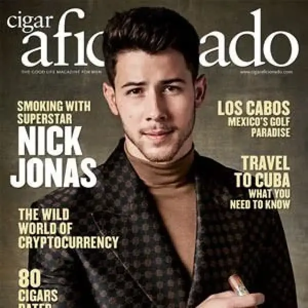 Những Người Nổi Tiếng Đam Mê Cigar - Chơi Xì Gà Sao Cho Phong Cách