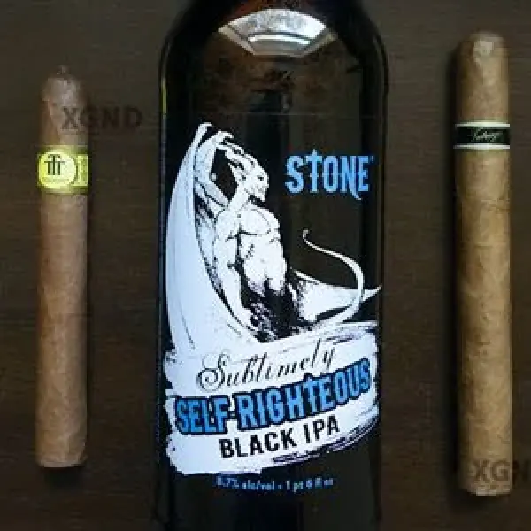 Sự Kết Hợp: Bia Stone Sublimely Self-Righteous Black IPA Cùng Với Xì Gà