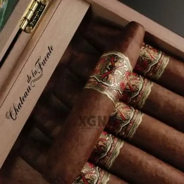 Prometheus Bắt Đầu Phát Hành Xì Gà OpusX BigB Humidor