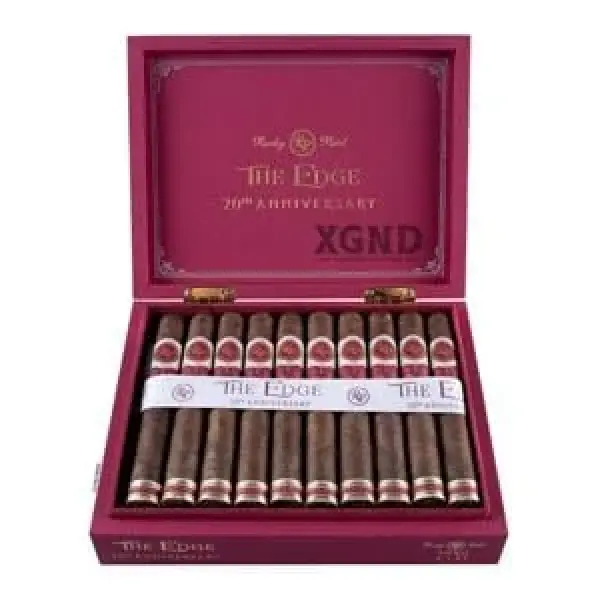 Hãng Rocky Patel Tung Ra Phiên Bản The Edge Size Toro Kỷ Niệm 20 Năm