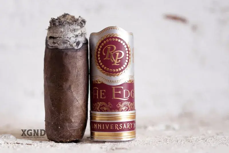 xi gà chính hãng, shop xì gà hcm uy tín lounge cigar xi ga cao cap cuba