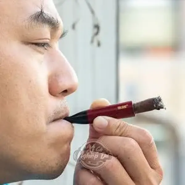 Tẩu Hút Xì Gà Giúp Bạn Thưởng Thức Trọn Vẹn Hương Vị Cigar