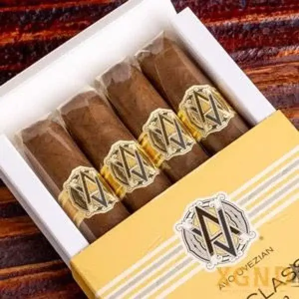 Bí Mật Thương Hiệu Xì Gà Cao Cấp AVO - Hành Trình Từ Âm Nhạc Đến Xì Gà