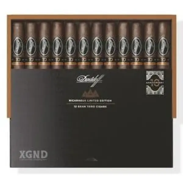 Xì Gà Davidoff Nicaragua Ra Mắt Phiên Bản Kỷ Niệm 10 Năm Với Lá Xì Gà Ủ Rượu Rum