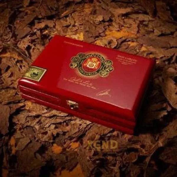 Khám Phá Xì Gà Arturo Fuente Don Carlos The Mans 80th Eye of the Shark