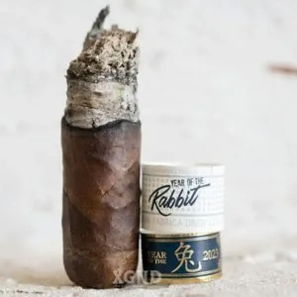 Trải Nghiệm Và Đánh Giá Xì Gà Liga Privada Único Serie Year of the Rabbit 2023