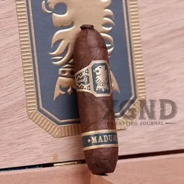 Đánh giá điếu xì gà Undercrown Flying Pig Maduro - Một tác phẩm cao cấp của Drew Estate