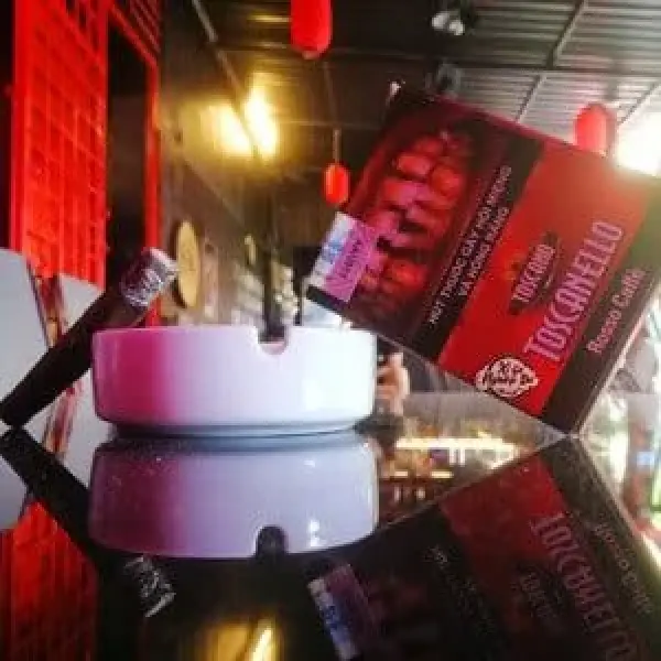 Trải Nghiệm Chơi Xì Gà Mini Đỉnh Cao Từ Ý - Toscanello Rosso Caffe