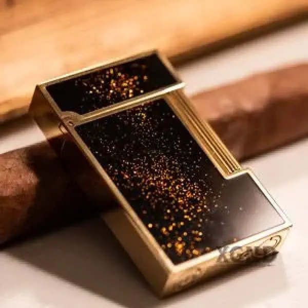 Thương hiệu S.T.Dupont Vận Chuyển Bật Lửa Cao Cấp Ligne 2 Gold Dust