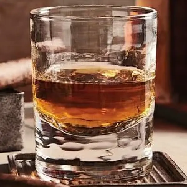 Các Loại Rượu Rum Cao Cấp Thưởng Thức Cùng Xì Gà
