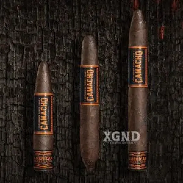Xì Gà Camacho American Barrel-Aged Với Hình Dạng Figurado Mới