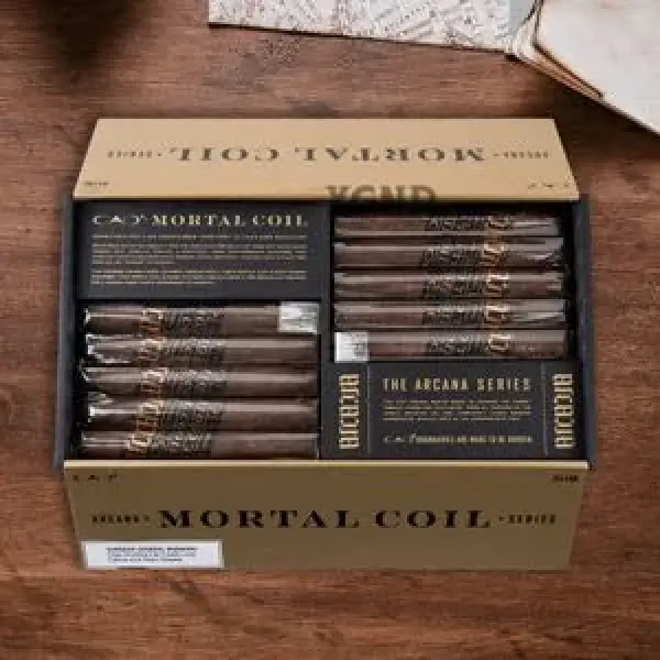 Xì Gà Cao Arcana Mortal Coil Sẽ Quay Trở Lại Cửa Hàng