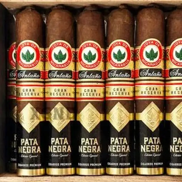 Khám Phá Xì Gà Joya de Nicaragua Antaño Gran Reserva Pata Negra