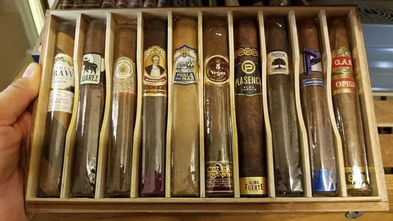 xì gà nặng, xì gà cuba, xì gà hcm, xì gà bình dân