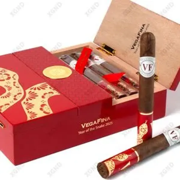 Giới thiệu Phiên Bản Xì Gà VegaFina Year of the Snake 2025 Đặc Biệt Cho Năm Mới